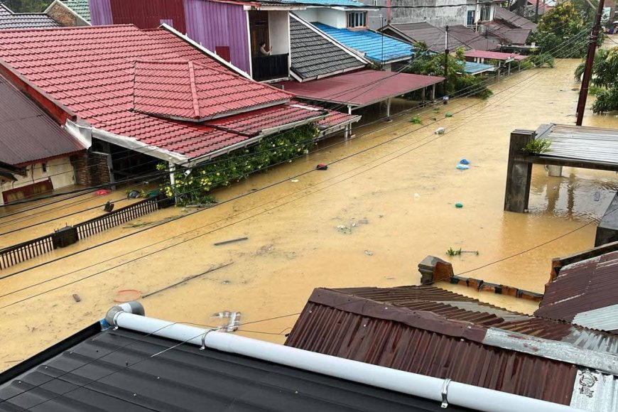 Banjir Besar Menerjang Padang, Sebabkan Korban Jiwa serta Kerusakan