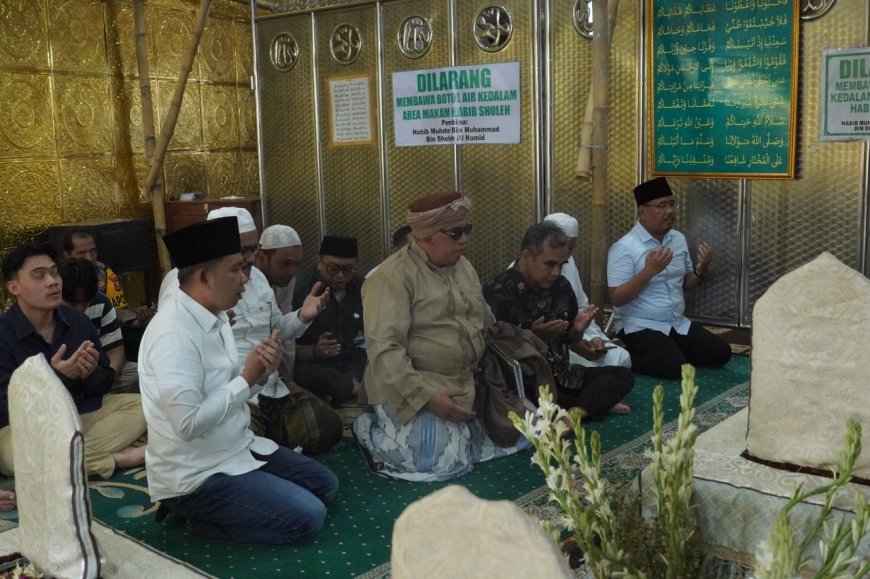 Pemkab Jember Segera Tingkatkan Fasilitas Peziarah di Makam Habib Sholeh Tanggul
