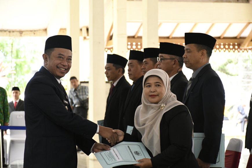 Bupati Bondowoso Lantik Sejumlah Pejabat Pimpinan, Tekankan Integritas dan Reformasi Birokrasi