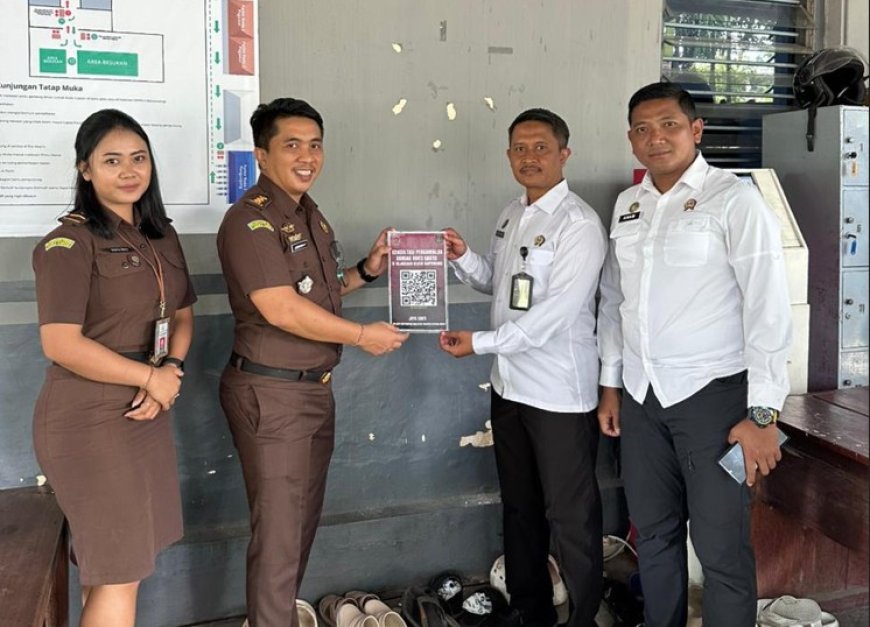 Komitmen Berantas Pungli , Kejaksaan Negeri Banyuwangi Luncurkan Inovasi 'Konsultasi Pengambilan Barang Bukti Gratis'