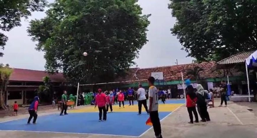 Hari Guru Nasional di Kamal Bangkalan Dimeriahkan Lomba dan Seni