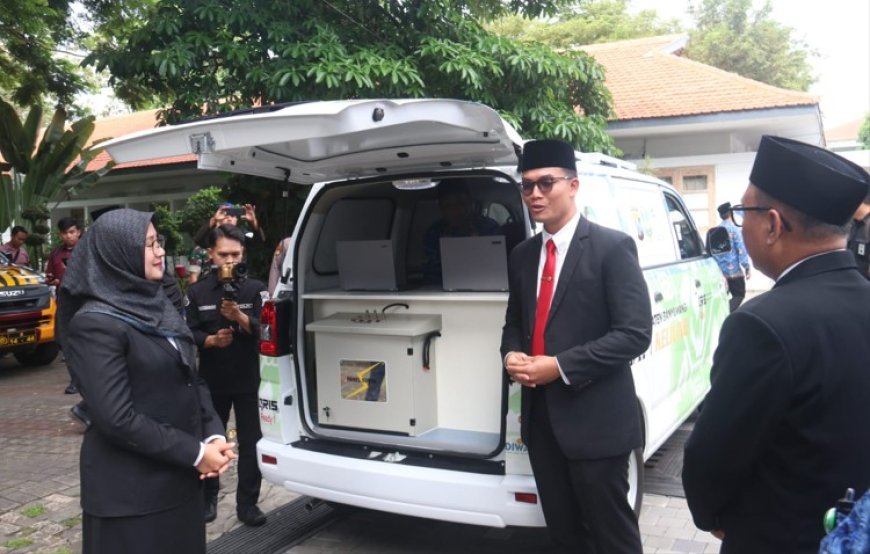 Dekatkan dan Permudah Layanan Masyarakat, Pemkab Banyuwangi Tambah Mobil Samsat Keliling