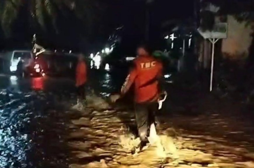 Hujan Deras Picu Luapan Sejumlah Sungai di Perkotaan Banyuwangi, Pemkab Gerak Cepat Lakukan Penanganan