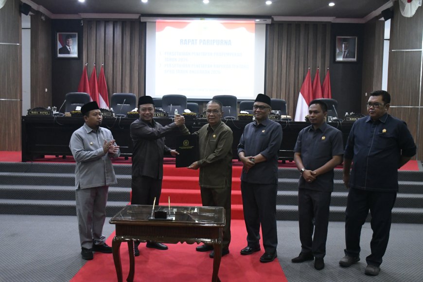 Sinkronisasi RPJMD, Efektivitas Program RANTAS, hingga Percepatan Program Prioritas Menjadi Sorotan Arah APBD Bondowoso 2026 Fraksi-Fraksi