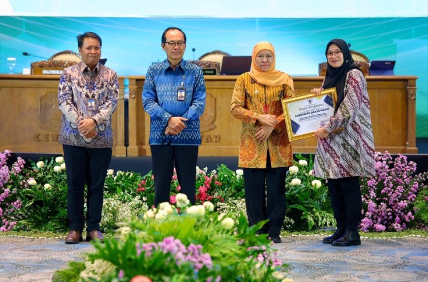 Raih TPID Terbaik, Bupati Banyuwangi  Ipuk Fiestiandani Paparkan Program Pengendalian Inflasi di High Level Meeting Jatim