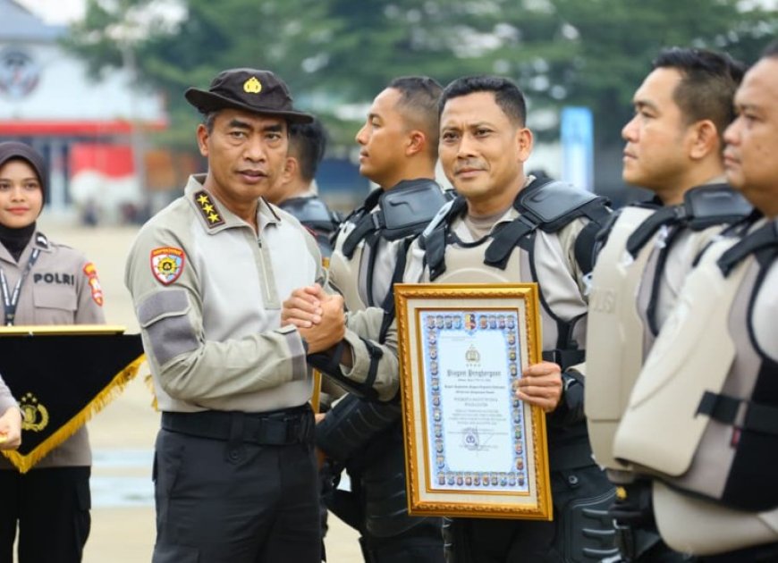 Polresta Banyuwangi Berhasil Meraih Penghargaan Kategori Orisinalitas & Ide Cerita Terbaik di Ajang Video PAMAPTA POLRI 2025