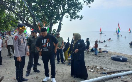 Pantau Pos Nataru, Bupati Situbondo Jamin Lalu Lintas Wisata Pasir Putih Lancar
