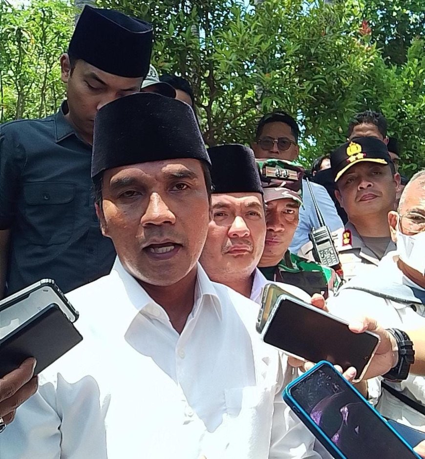 Bupati Bangkalan Sesalkan Penutupan Jalan Umum,  Juga Tanggapi Pembebasan Lahan SDN  Buden 2