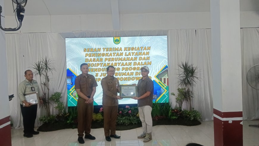 Pemkab Bondowoso Serahkan 60 Unit RTLH untuk Dukung Program Nasional 3 Juta Rumah