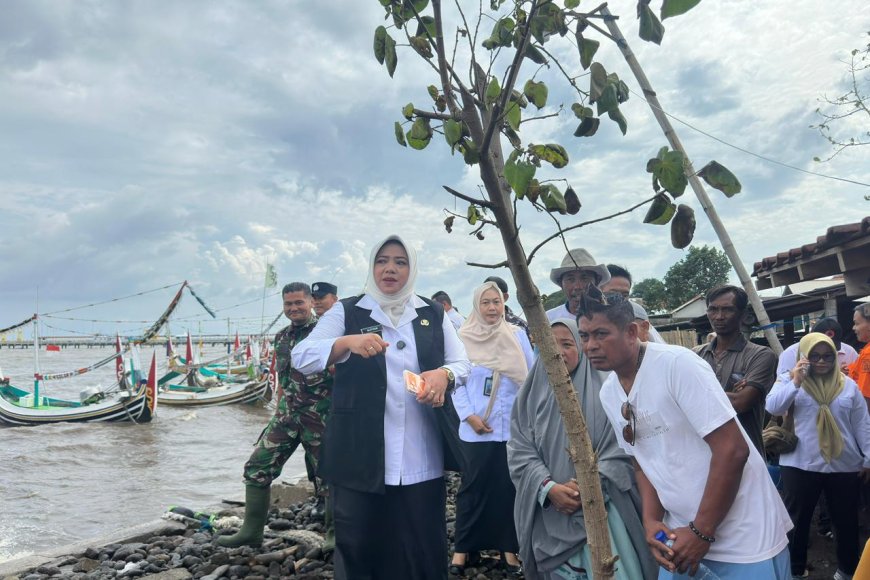 Banjir Rob Terulang, Wabup Situbondo Pastikan Tanggul Jangkar Segera Diperbaiki