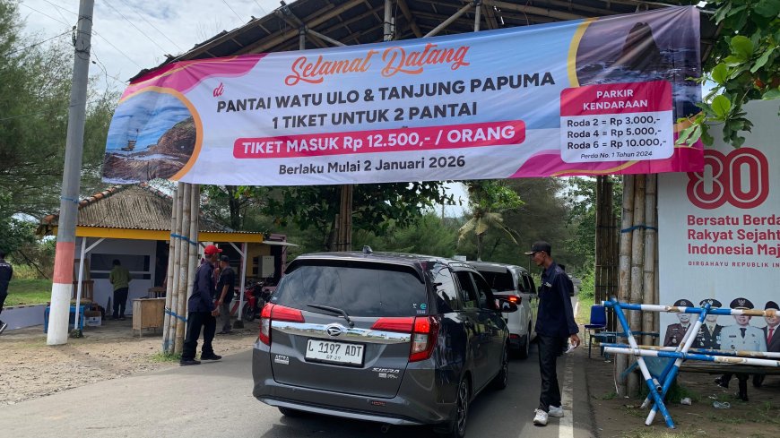 Wisatawan Papuma & Watu Ulo Melonjak Sejak Penerapan Satu Tiket
