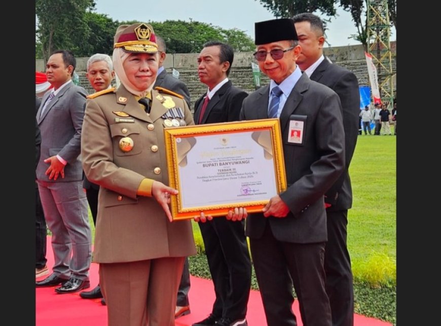 Bupati Banyuwangi Raih Penghargaan Pembina K3 Terbaik dari Gubernur Jatim