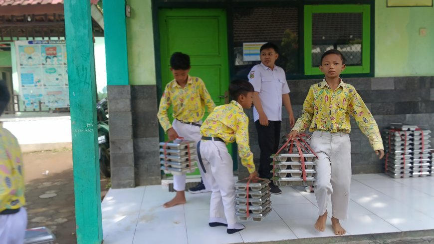 Program MBG Dorong Siswa SDN Mangli Lebih Peduli Lingkungan