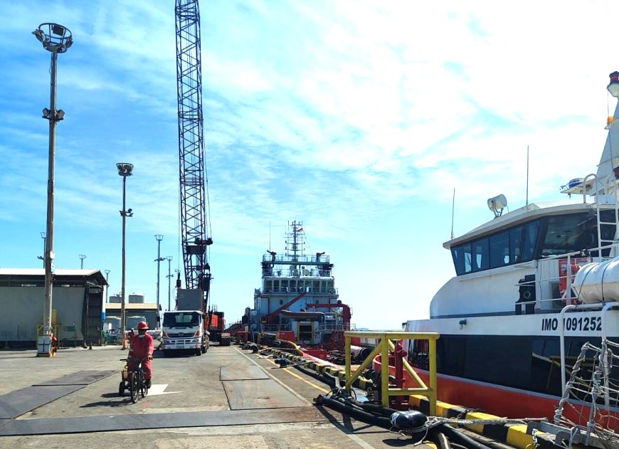 13 Tahun Mengabdi, Pekerja PT Eastern Logistics Di-PHK Sepihak Tanpa Pesangon