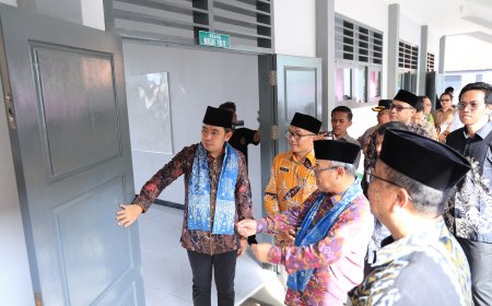 Menekan Kemiskinan Ekstrem di Jember, Bupati Fawait Sebut Perbaikan Sekolah Kunci Jangka Panjang