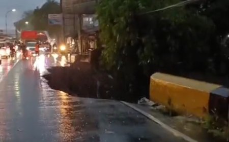 Akses Utama Terputus, Jembatan Sukowiryo Ambruk Picu Kemacetan di Bondowoso