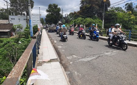 Jembatan Koncer Bondowoso Jadi Pengalihan Arus, Warga Khawatir Ambruk Susul Sentong