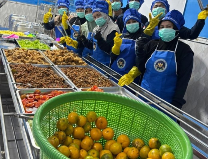 SPPG Padasan Bondowoso Perdana Beroperasi, 800 Siswa Nikmati MBG