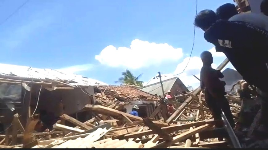 Tragedi Ledakan Dahsyat Mercon di Situbondo, Satu Korban Tewas, Belasan Rumah Rusak