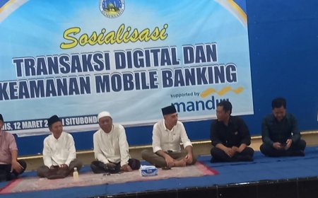 Anggota DPR RI Nashim Khan Dorong Literasi Digital Warga Situbondo Bersama Bank Himbara