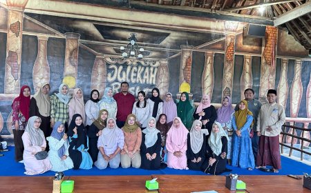 SPPG Tumpeng Bondowoso Gelar Bukber dan Evaluasi Program Makan Bergizi Gratis