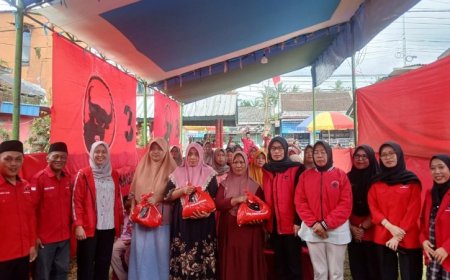 Sambut Arus Mudik , DPC PDI Perjuangan Banyuwangi Dirikan Posko Gotong Royong Lebaran 2026