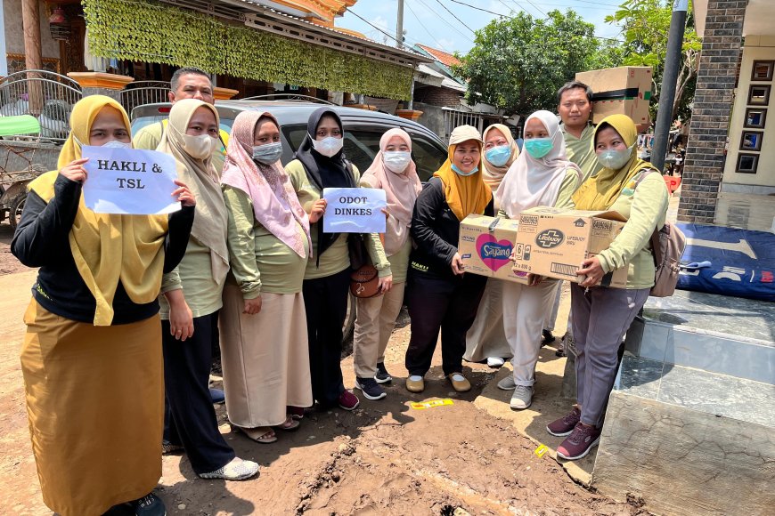 Terpanggil Secara Moral, Forum Kabupaten Sehat Situbondo Bantu Korban Banjir di Dua Kecamatan