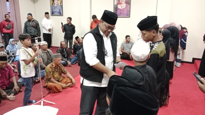 Safari Ramadan PDIP Jatim di Bondowoso, Konsolidasi Kader Sekaligus Aksi Sosial