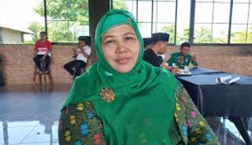 Wakil Ketua DPRD Banyuwangi, Siti Mafrochatin Nimah Minta Pemda Segera Turun Tangan Atasi kelangkaan Gas Elpiji 3 Kg Subsidi