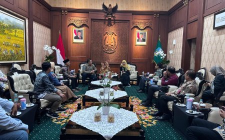 Menuju Eco-Health University, Unisla Perkuat Kolaborasi Strategis dengan Pemprov Jatim