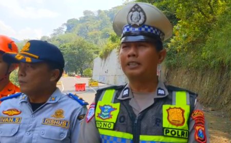 Longsor Tebing Hantam Fortuner, Jalur Trenggalek–Ponorogo Lumpuh Total