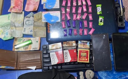 Polisi Tangkap Dua Pria di Kecamatan Sempu Banyuwangi, Puluhan Paket Kecil Sabu Disita