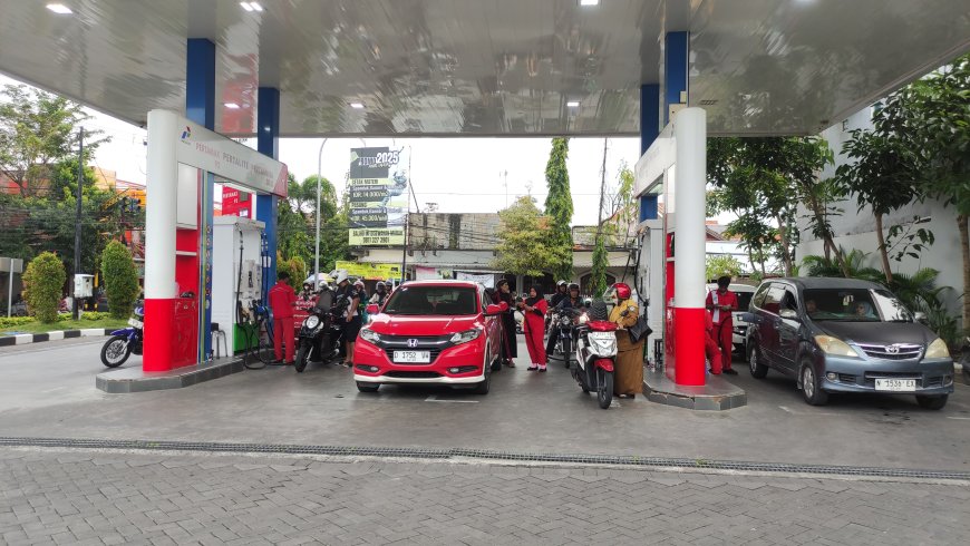 Pembatasan BBM Subsidi 50 Liter per Hari Picu Kekhawatiran Warga Lamongan
