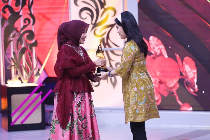 Ning Ghyta Raih Puspa Cita 2026, Sukses Berdayakan Perempuan dan Keluarga