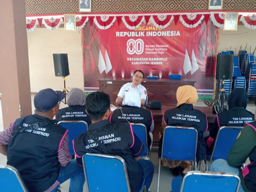 Camat Rambipuji Rangkul Relawan SLRT, Percepat Penanggulangan Kemiskinan