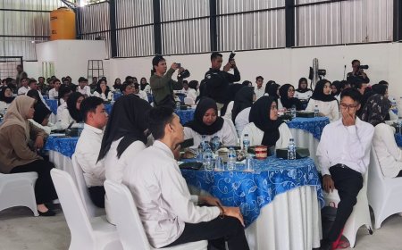 Jelang Diresmikan Prabowo, Ratusan Calon Karyawan Koperasi Merah Putih di Lamongan Digembleng