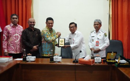 Trenggalek Jadi Rujukan Nasional Penerapan Siskeudes Transaksi Non Tunai Desa Transparan
