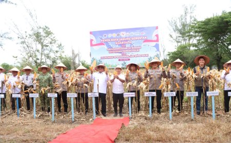 Kapolda Aceh Serahkan Bibit Jagung, Ketahanan Pangan Nasional Diperkuat Bersama