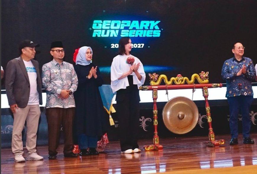 Diluncurkan Menteri Pariwisata, Banyuwangi Titik Awal Geopark Run Series 2026