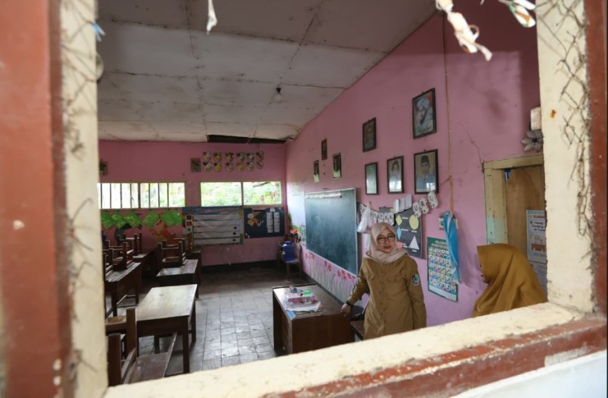 Di Tengah Efisiensi Anggaran, Banyuwangi Libatkan Banyak Pihak Perbaiki 134 Sekolah