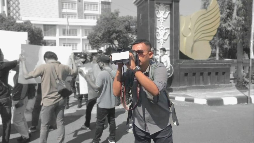 Dedikasi Terakhir Anjar Dwi Pradipta, Wartawan Foto Tangguh Asal Lamongan