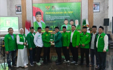 Terima SK, Saiful Anam Resmi Nakhodai DPC PPP Kabupaten Banyuwangi Periode 2026-2031