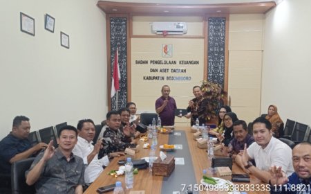 Bapemperda DPRD Banyuwangi Kunjungan Studi Konsepsi Raperda DAD Ke BPKAD Kabupaten Bojonegoro.