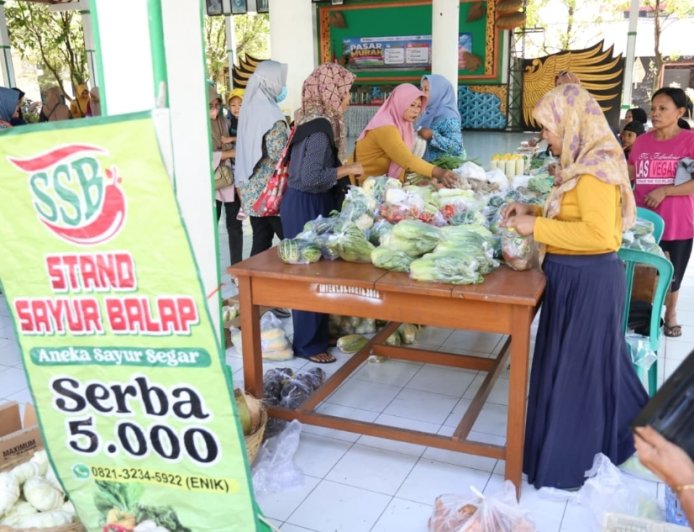 Harga Cabai Tembus Rp50 Ribu, Pemkab Jember Gelar Pasar Murah di Semboro