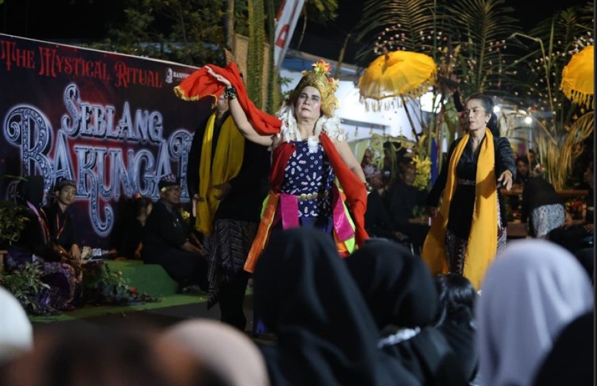 Tradisi Adat Seblang Bakungan Banyuwangi, Ritual Sakral Kuno yang Pukau Banyak Wisatawan