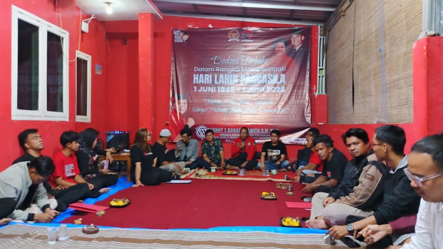 Diskusi Publik di Rumah Aspirasi STD Bondowoso, Tegaskan Pancasila Harus Pandu Kebijakan Publik