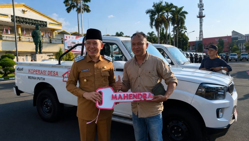 Pemkab Jember Serahkan 48 Armada Operasional untuk Koperasi Merah Putih