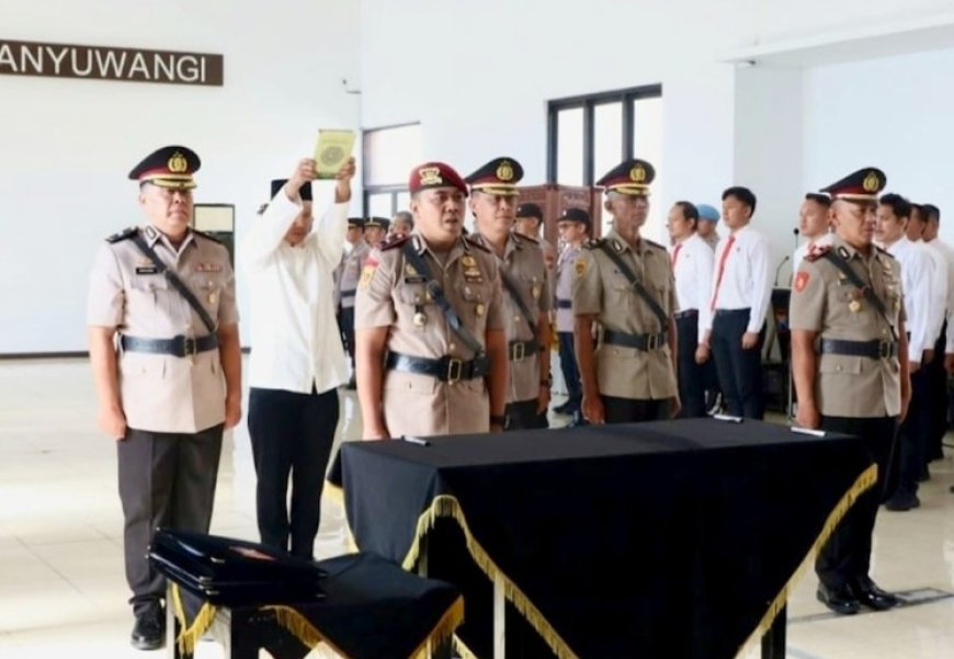 Penyegaran Organisasi, Kapolresta Banyuwangi Pimpin Sertijab Kasatresnarkoba dan Dua Kapolsek Jajaran