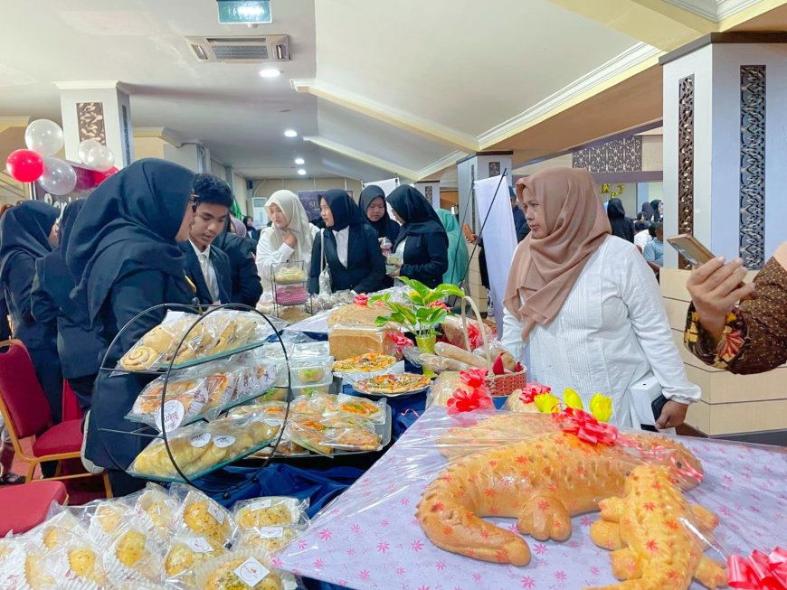 FPP Summit 2026 UNP Tampilkan Inovasi Mahasiswa Lewat Pesona Gaya Nusantara