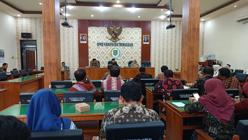 Pilkades Trenggalek 2027 Dipercepat, Dua Perda Ditarget Rampung Agustus